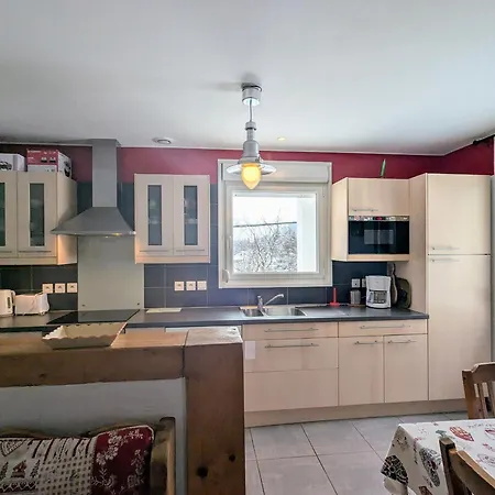 Neuf Et Confortable Avec Terrasse, Proche Lacs Et Skis A - Fr-1-589-218 Appartement *